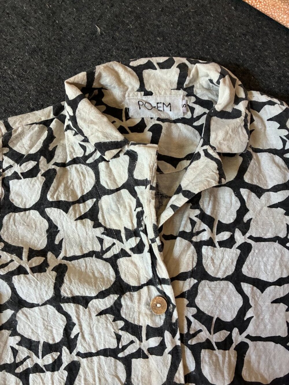 Poem short sleeve button up blouse - Picture 2 of 2